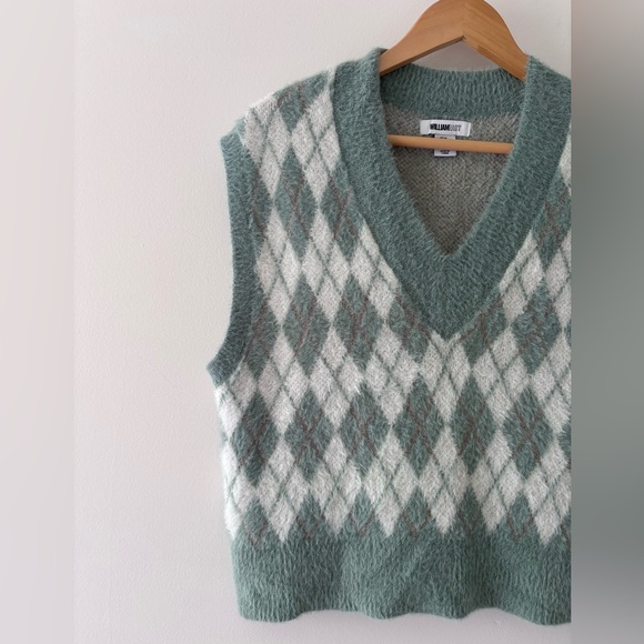 William Rast Soft Short Hair Fur Argyle Pullover Oversized Sweater Vest Size M - Picture 3 of 10
